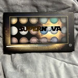 BH COSMETICS SUPERNOVA EYESHADOW PALETTE